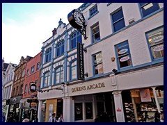 Queens Arcade, Briggate